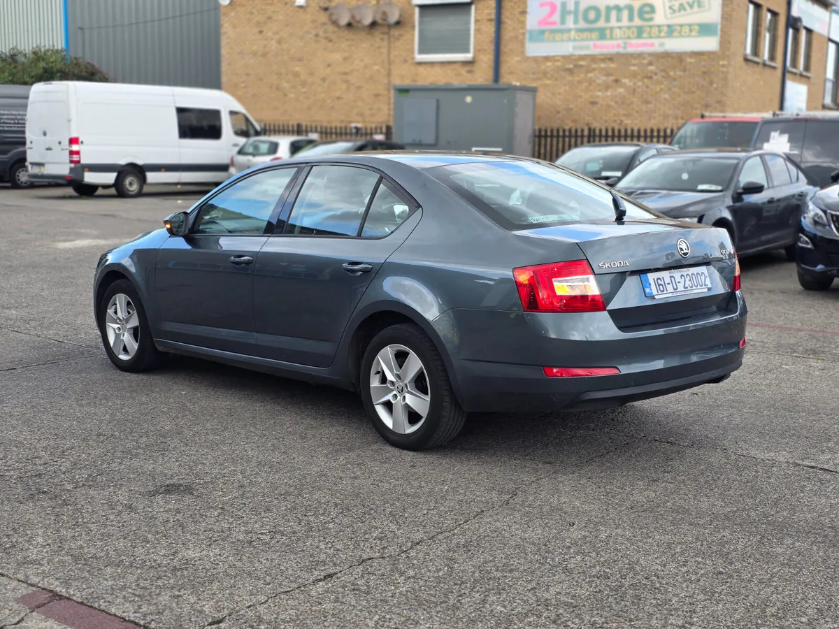 **RESERVED** Skoda Octavia 1.2 TSI AMBITION - Image 5
