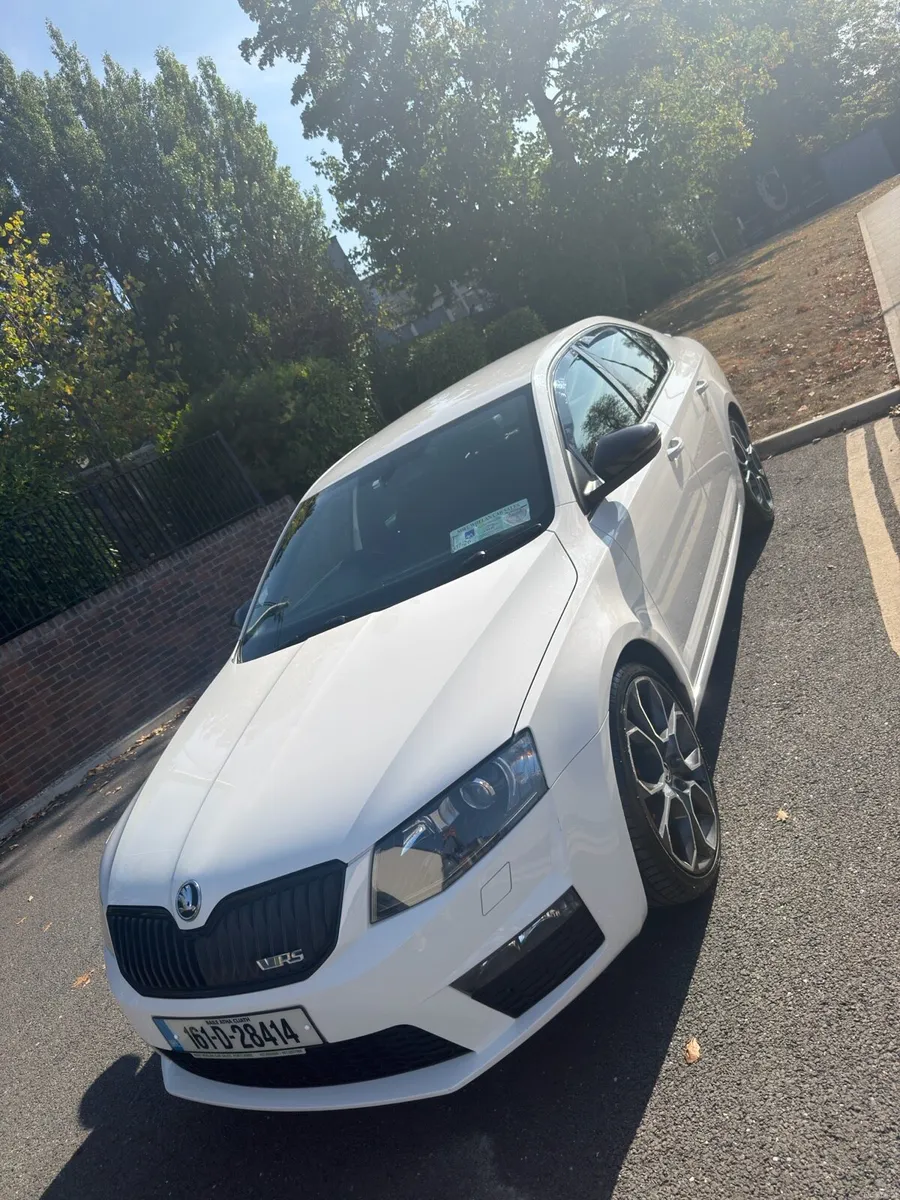 Skoda Octavia VRS - Image 1
