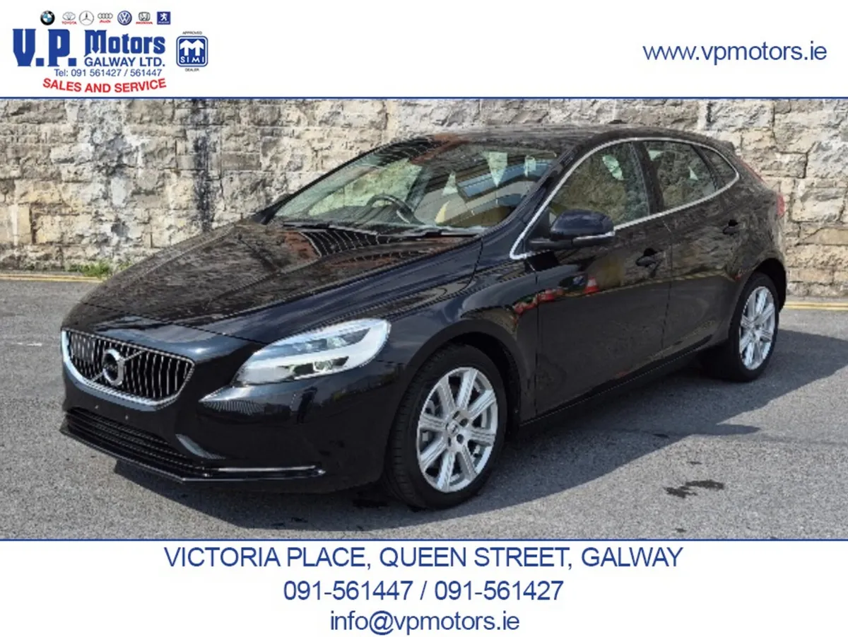 Tan Leather. Sunroof.1 Owner. Reverse Cameras. - Image 2