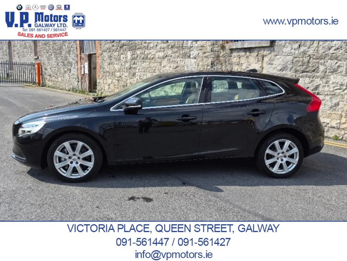 Tan Leather. Sunroof.1 Owner. Reverse Cameras. - Image 5