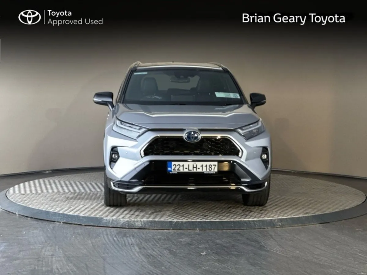 Toyota RAV4 PLUG-IN HYBRID SPORT - Image 5