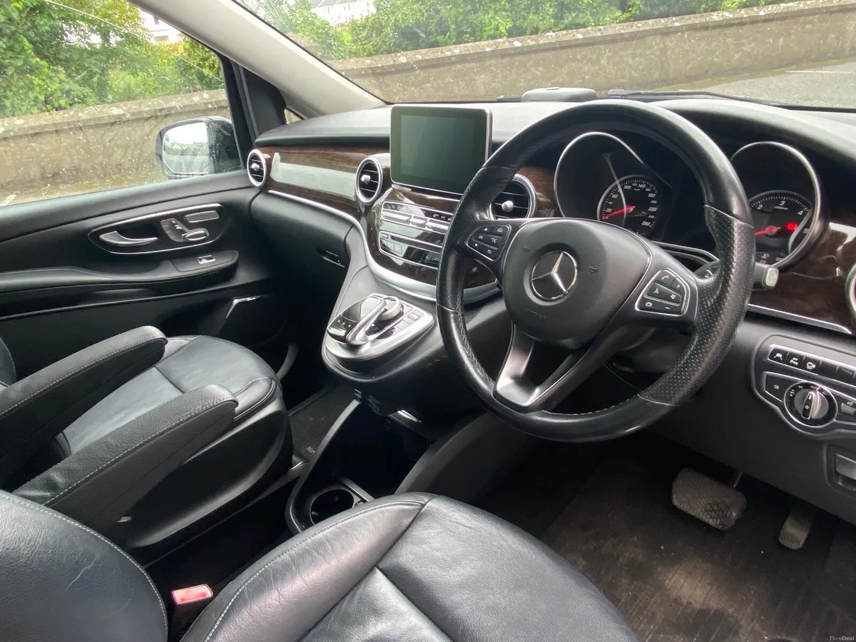 Mercedes v-class - Image 5