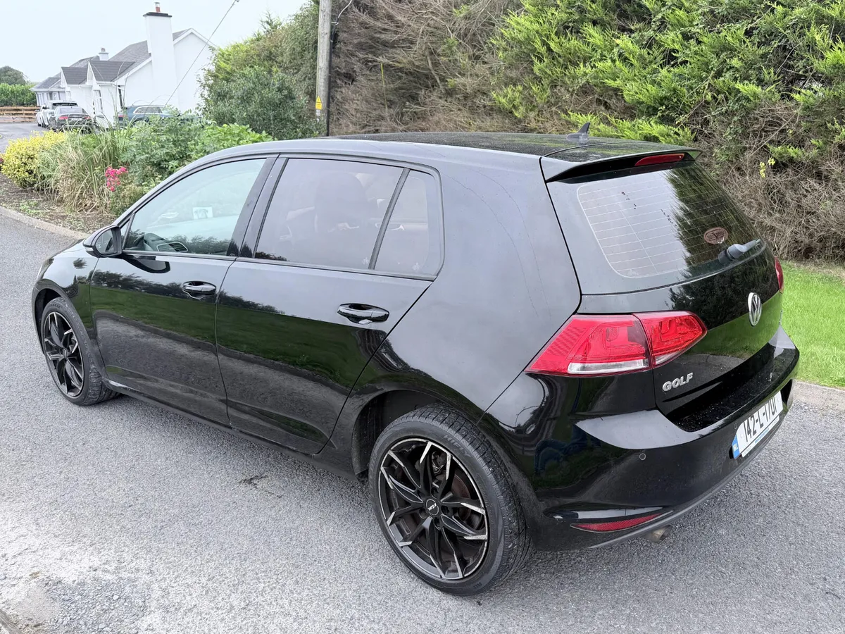 2014 Volkswagen Golf AUTOMATIC - Image 3