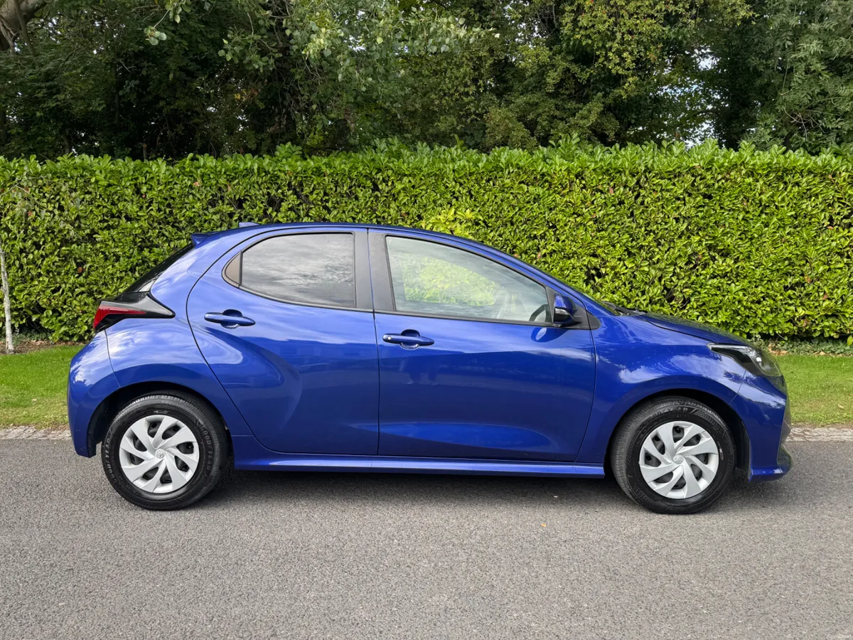 2021 Toyota Yaris 1.5 Hybrid X Automatic – €12,950 - Image 4