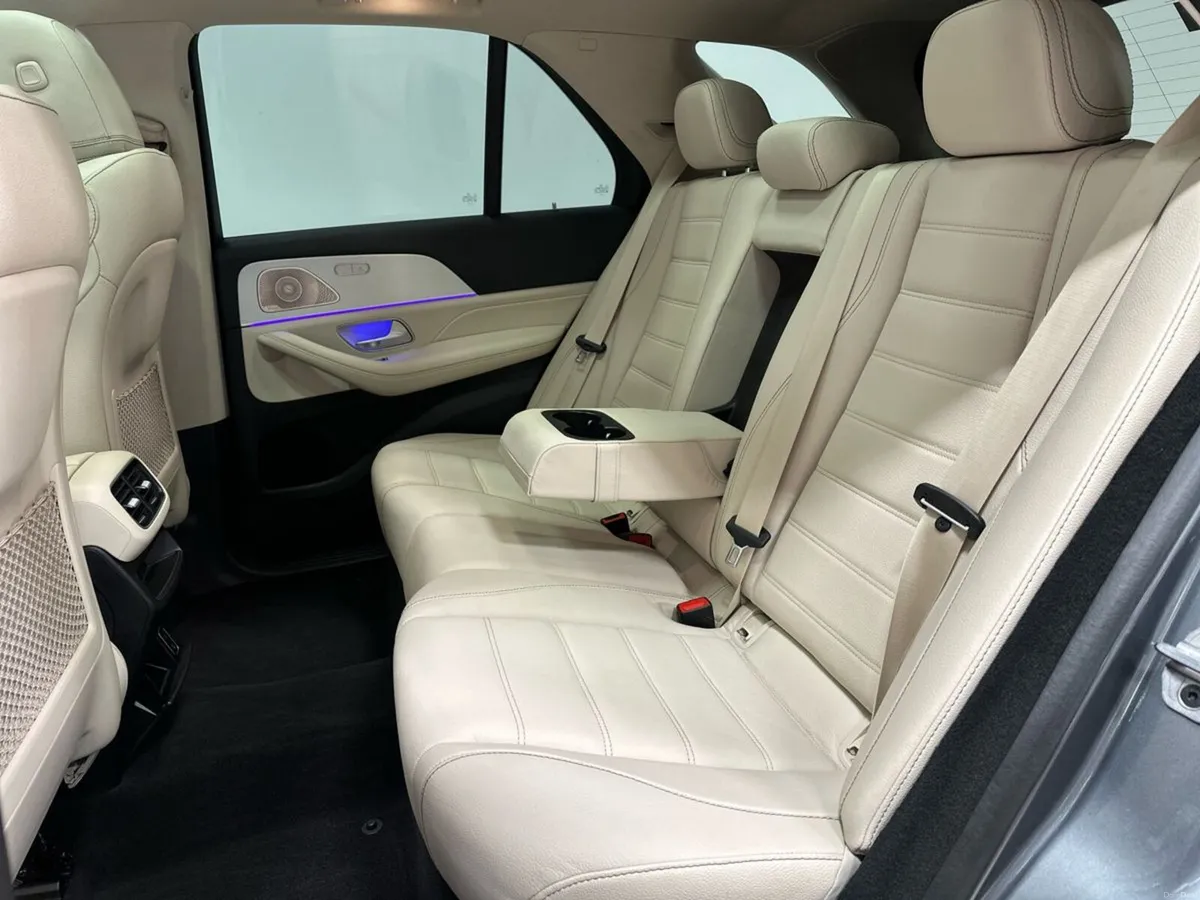 Mercedes-Benz GLE GLE350 DE 4Matic Premium + - Image 4