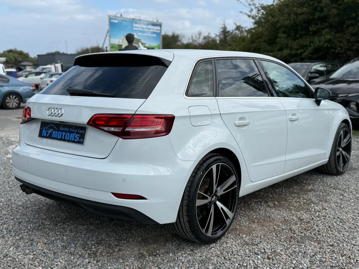 2017 Audi A3 1.4  AUTO - Image 3