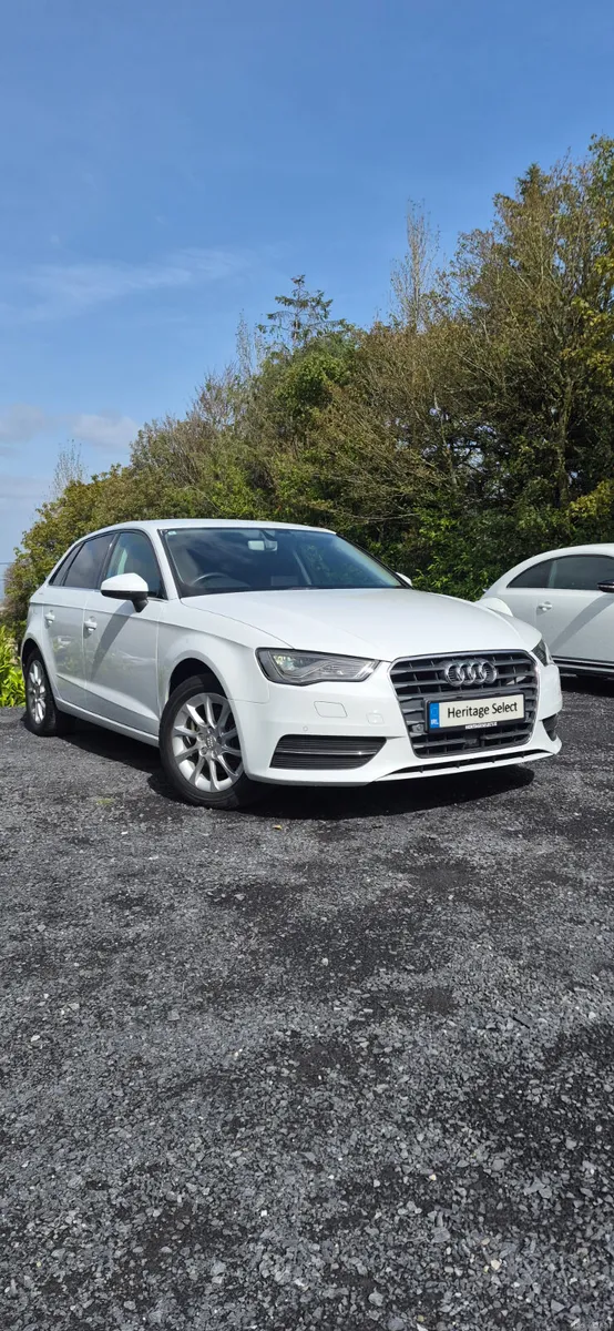 2016 AUDI A3 HATCHBACK AUTO - Image 1