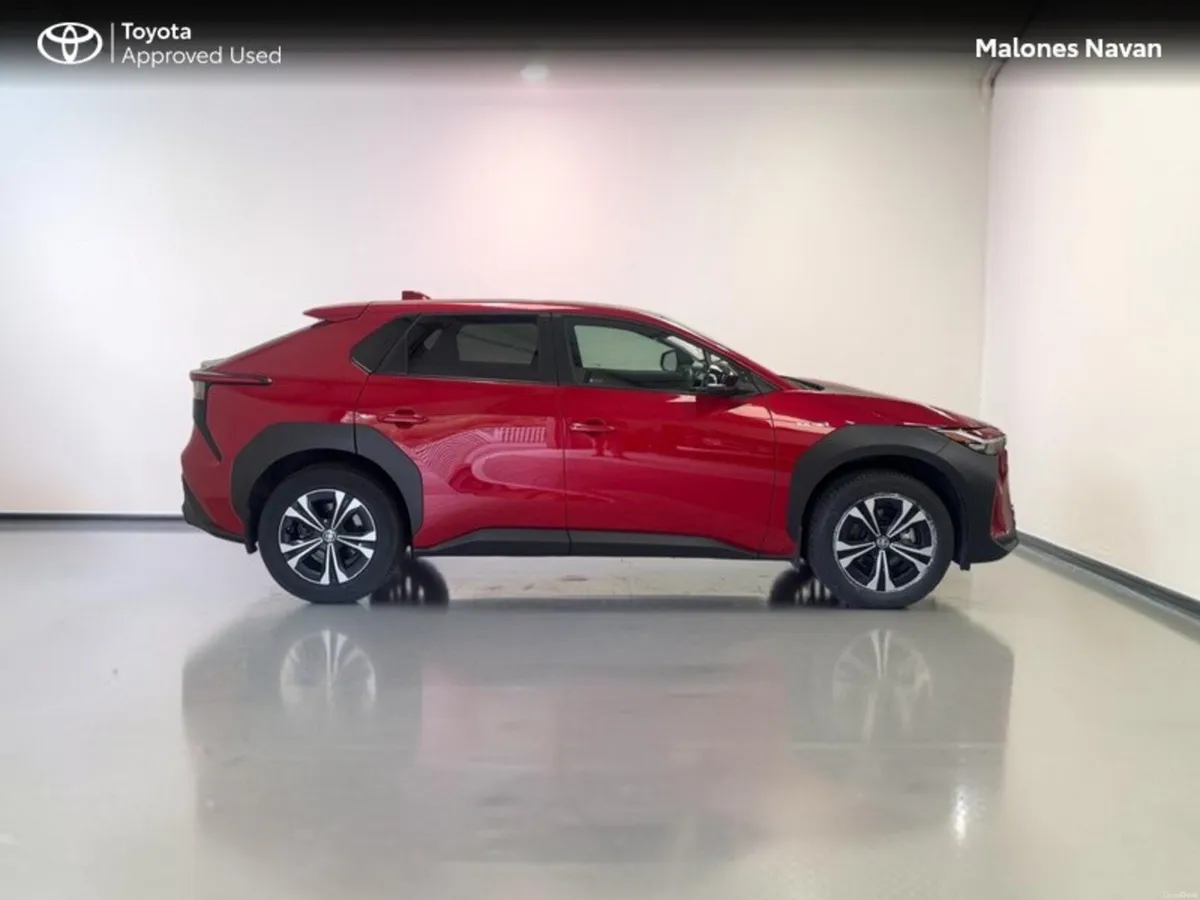 Toyota bZ4X SPORT FWD 11KW 4DR AUTO - Image 3
