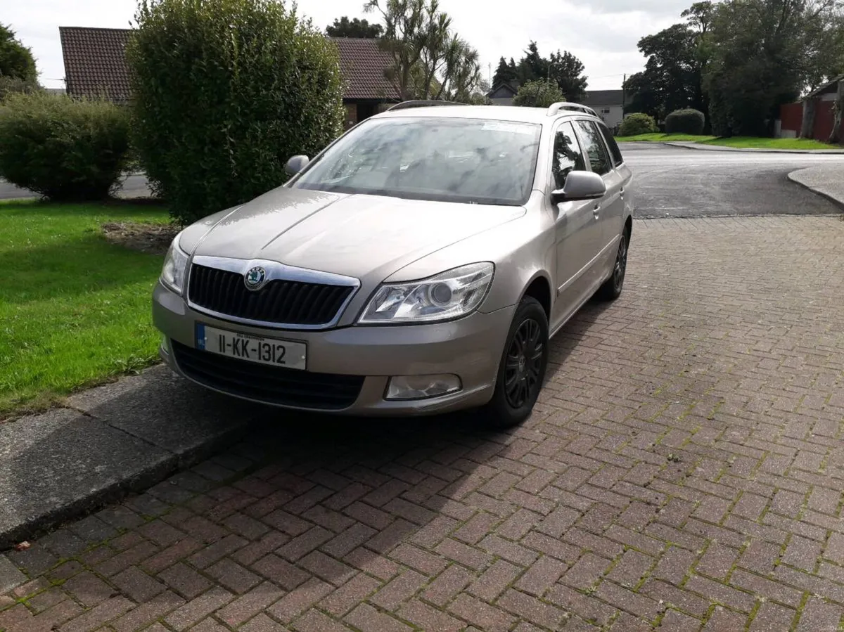 11 SKODA OCTAVIA 1.6 DIESEL €2750 - Image 2