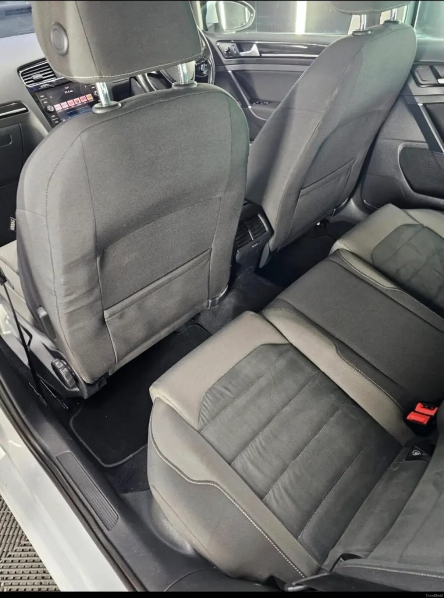 Volkswagen Golf - Image 3