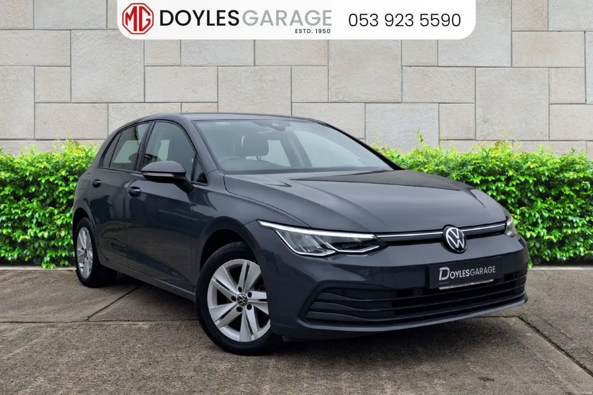Volkswagen Golf Life 1.0 TSi Petrol 110bhp - Image 1