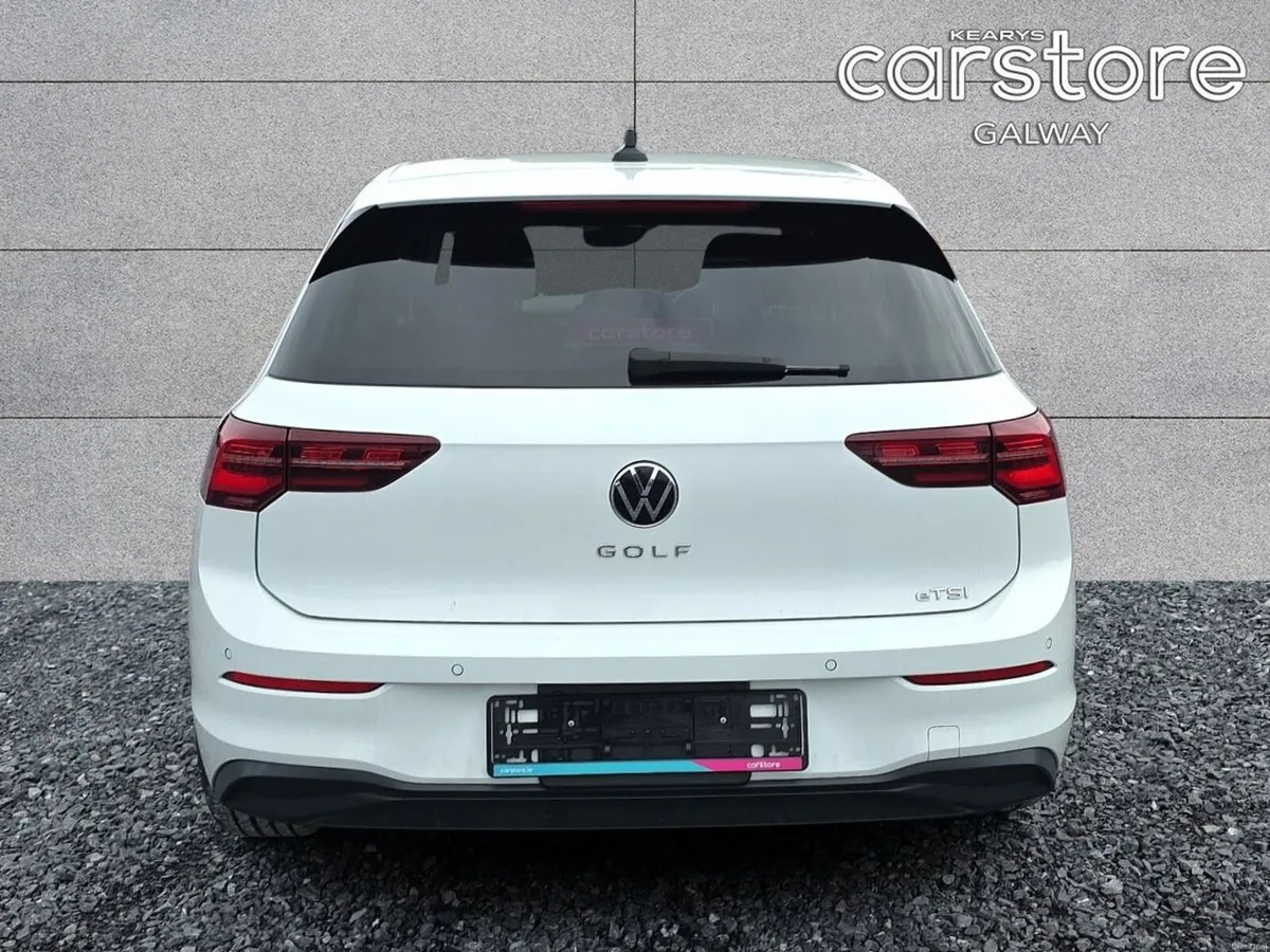 Volkswagen Golf eTSI Active - Image 4