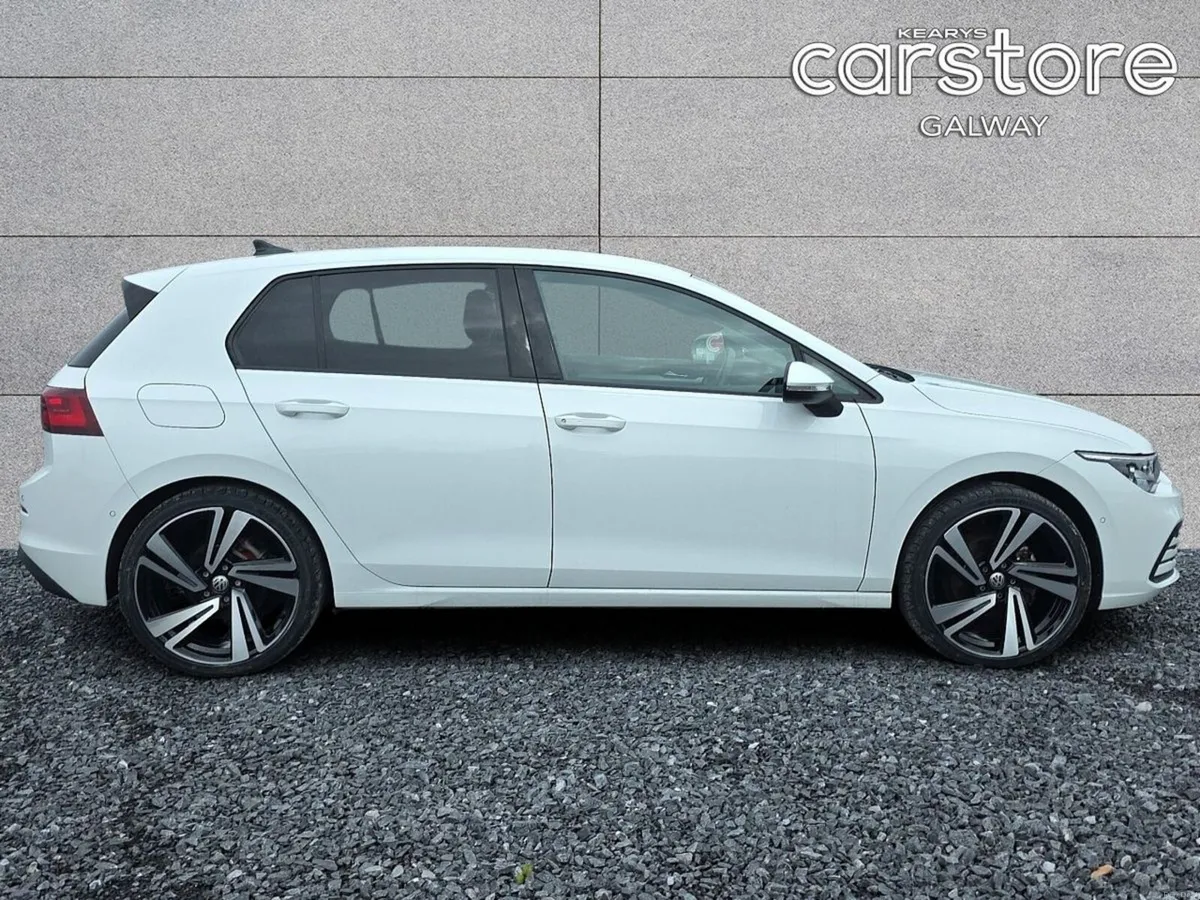Volkswagen Golf eTSI Active - Image 2