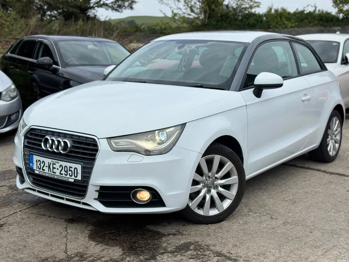 AUDI A1 S-Line 1.4 Petrol Auto 2013 58000KM 2 Keys - Image 4