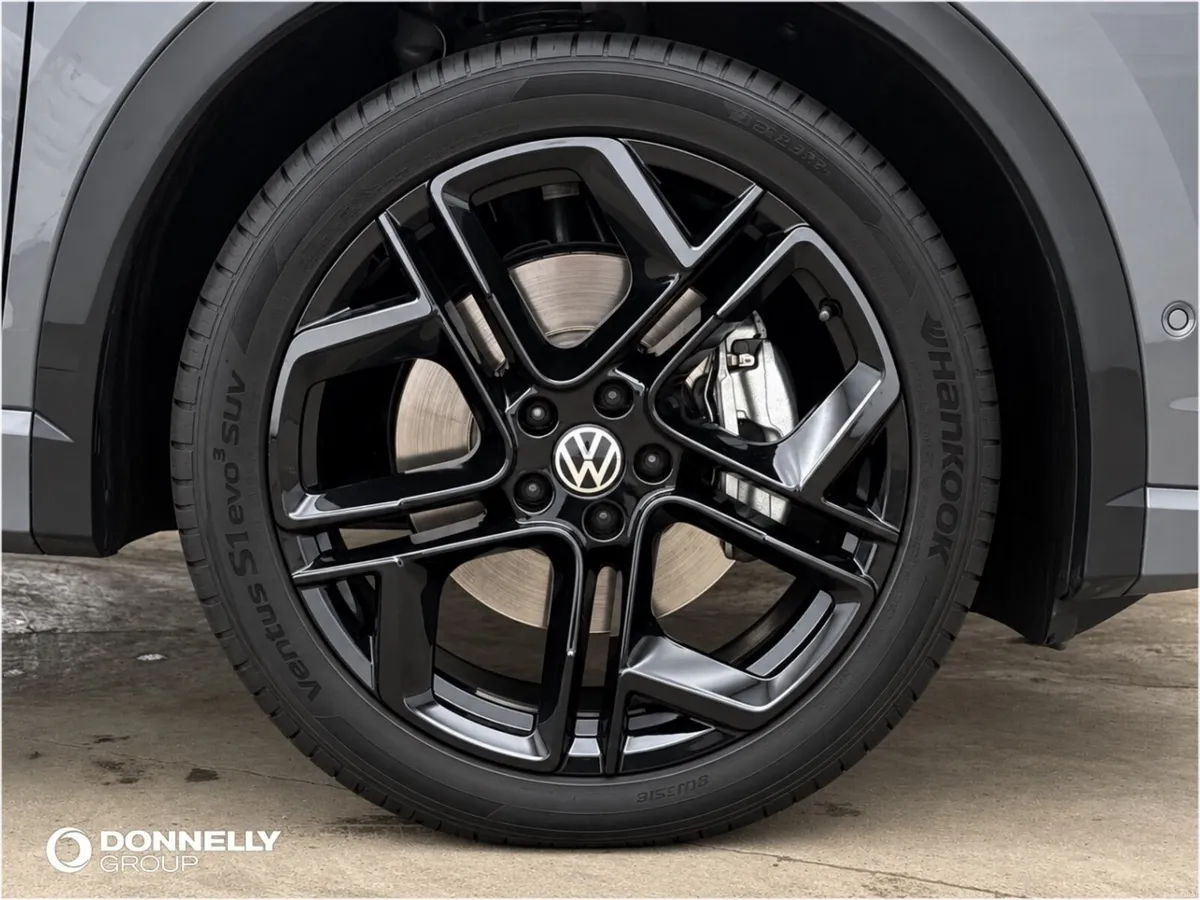 Volkswagen Tiguan 2.0 TDI R-Line 5dr DSG - Image 5