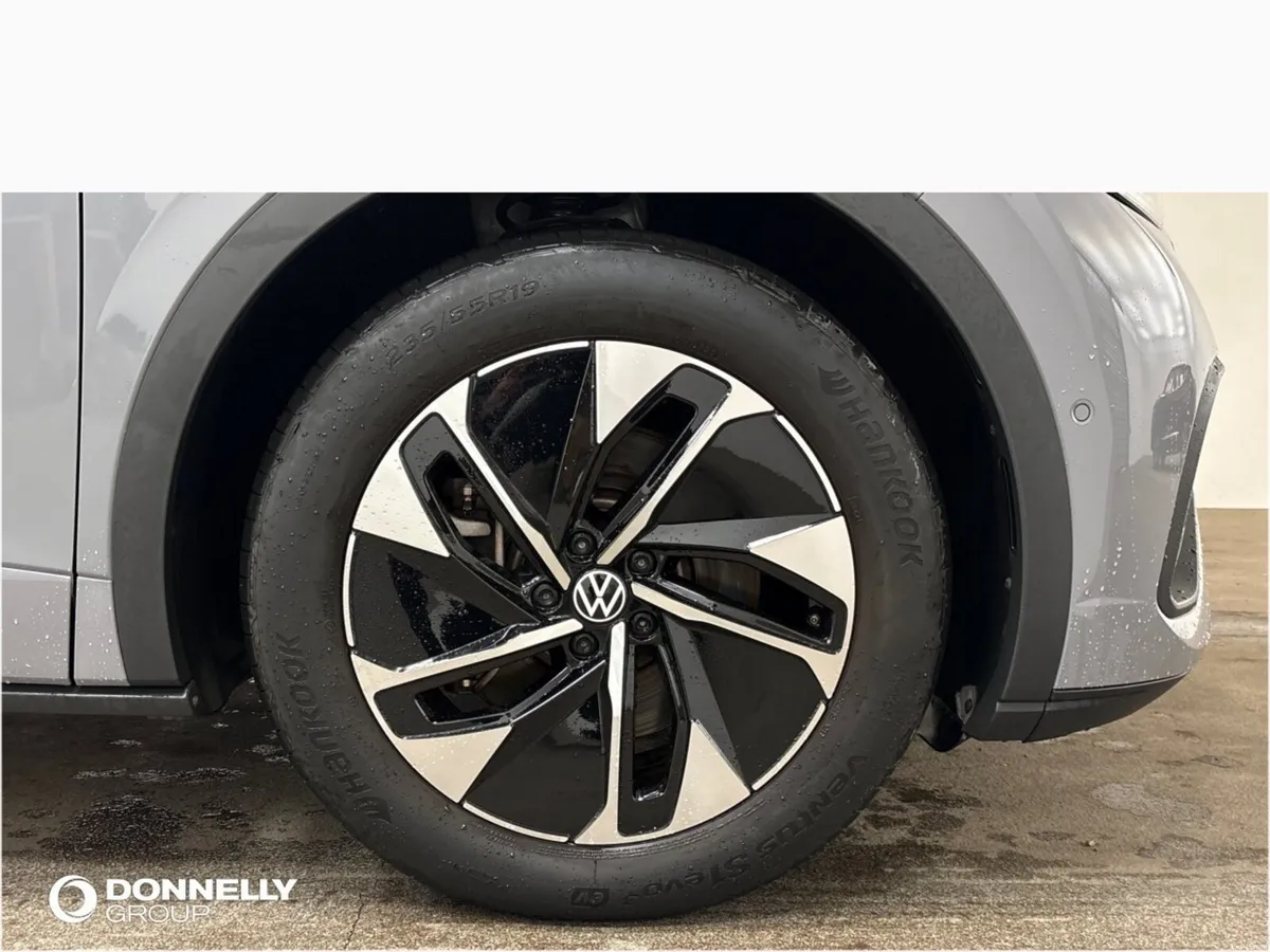 Volkswagen ID.5 128kW Tech Pro 77kWh 5dr Auto - Image 5