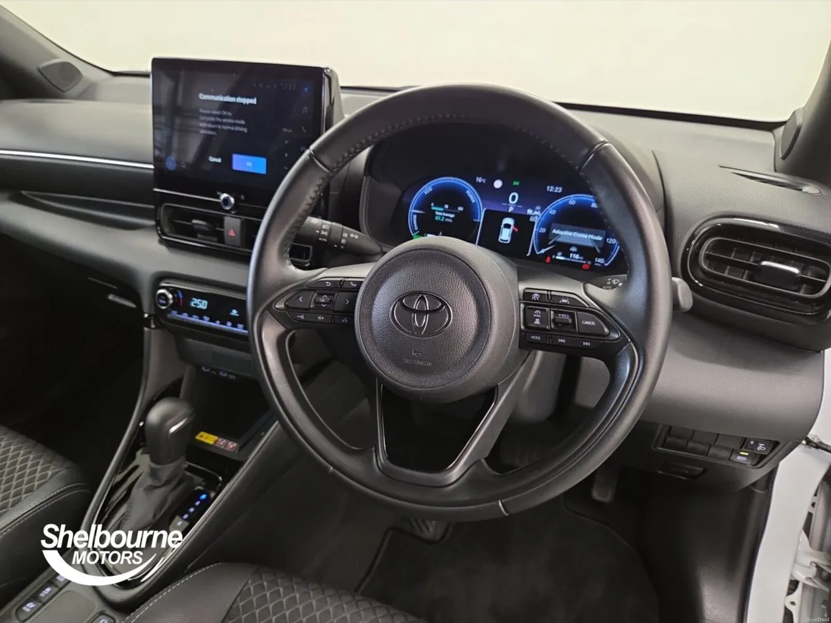Toyota Yaris 1.5 Hybrid Excel 5dr CVT - Image 4