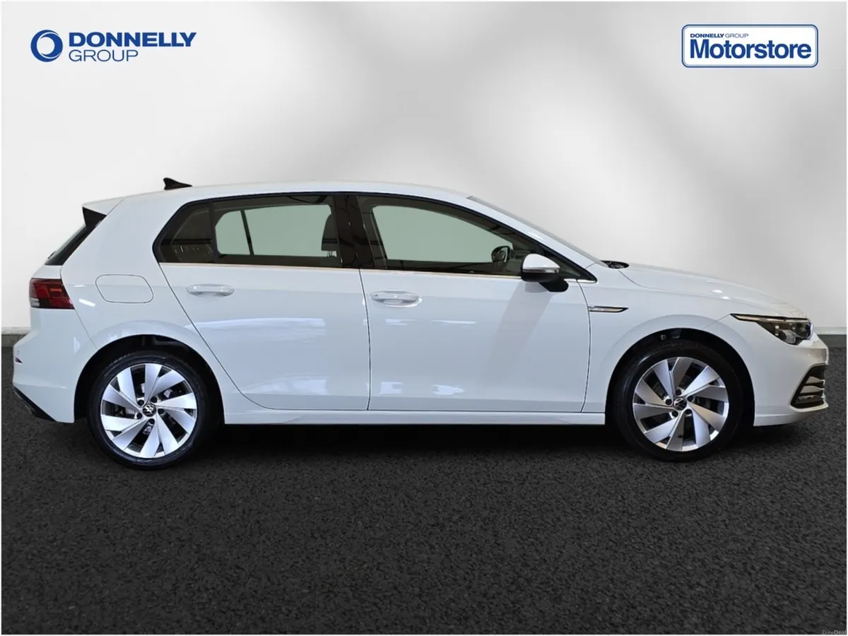 Volkswagen Golf 1.5 eTSI 150 Style 5dr DSG - Image 3
