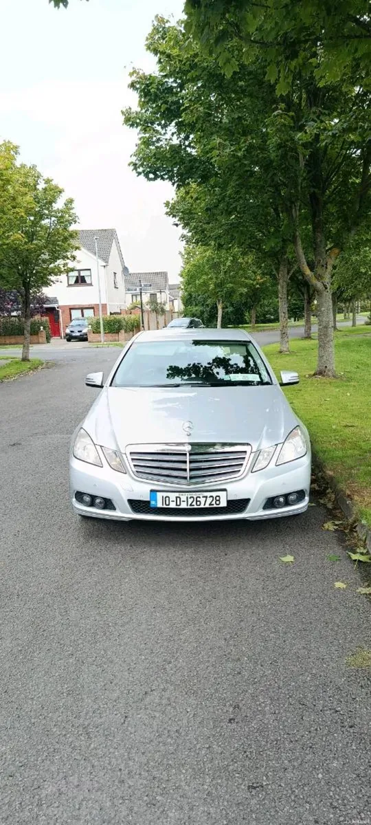 Mercedes e class - Image 4
