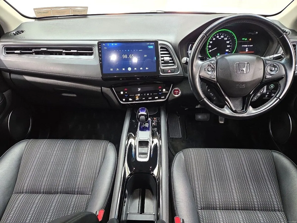 Honda Vezel Z Sensing - Image 3