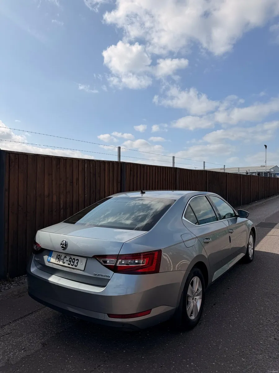 Skoda superb 2.0tdi - Image 3