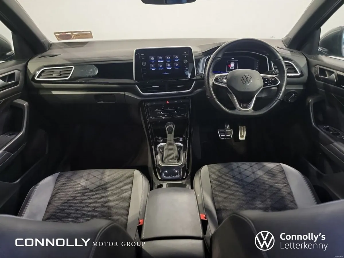 Volkswagen T-Roc R-Line 1.5 TSI 150HP DSG - Image 4