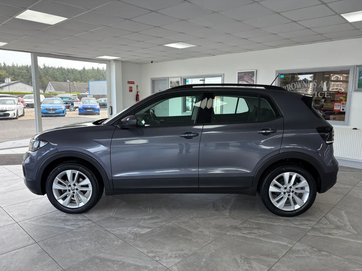 2023 (232) Volkswagen T-Cross SE 1.0L TSI - Image 6