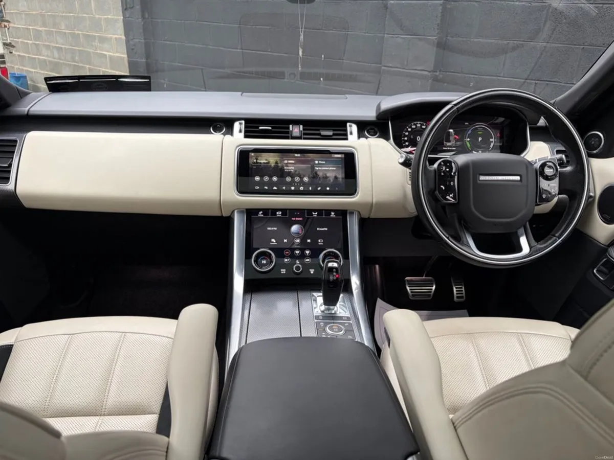 Land Rover Range Rover Sport P400E HSE MY 21.5 2.0 - Image 3