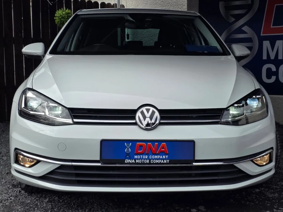 Volkswagen Golf 1.4 AUTO - HIGHLINE - LOW KMS - Image 2