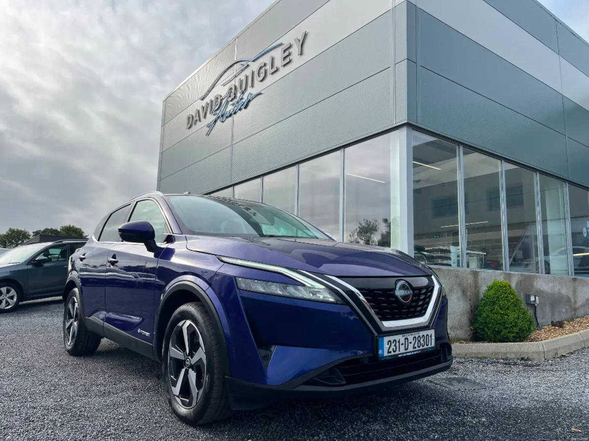 Nissan Qashqai Epower SV Prem GR 5DR AUTO*QUALITY - Image 2