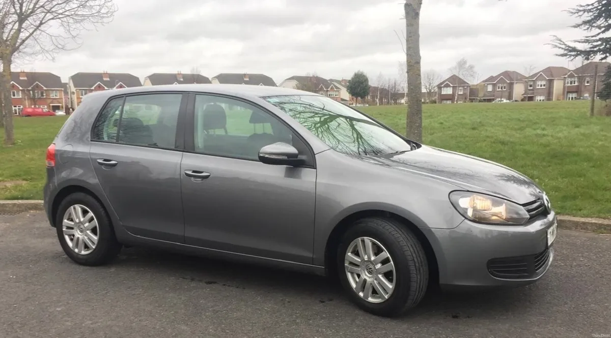 Volkswagen Golf 2011 - Image 3