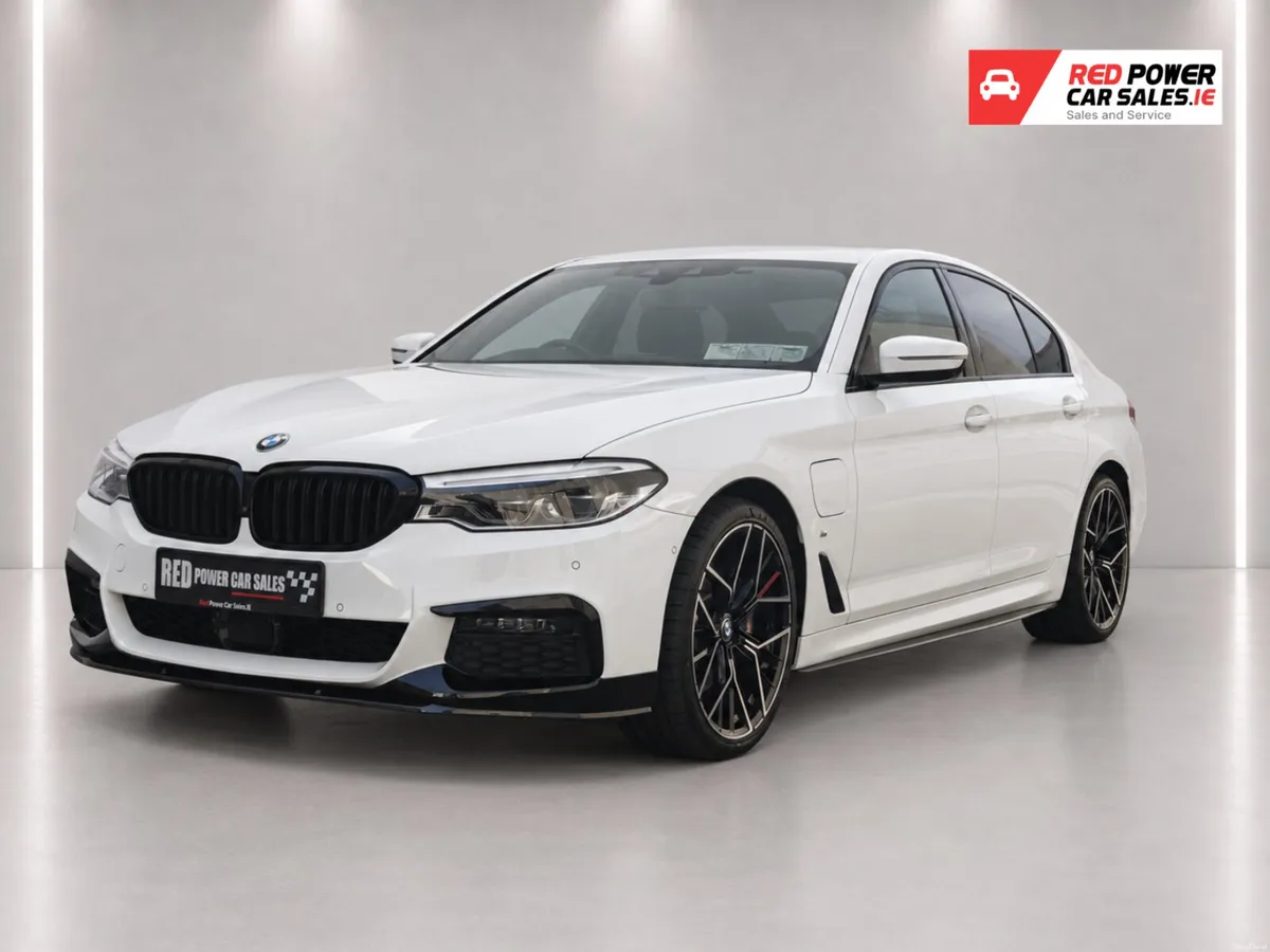 2019 BMW 530E M SPORT PETROL HYBRID//LOW KM - Image 2