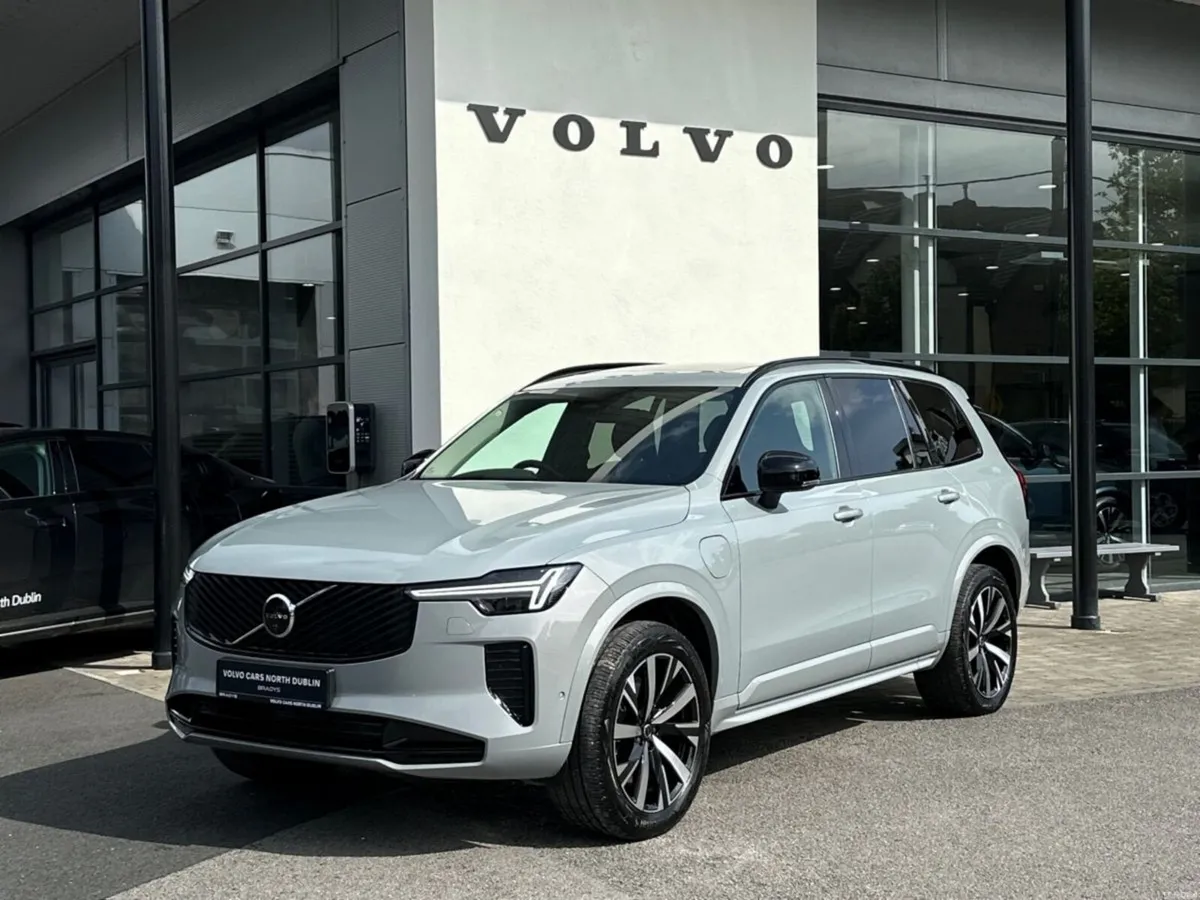 Volvo XC90 XC90 T8 Plus Dark AWD PHEV - Image 1