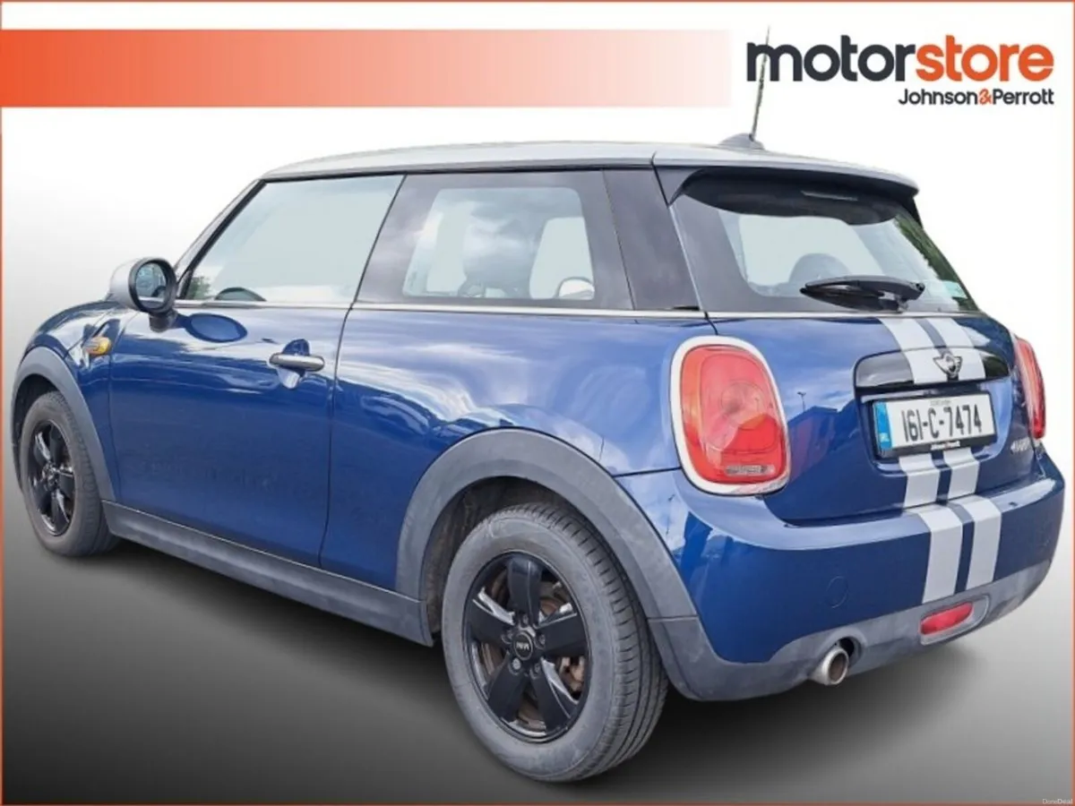 Mini Cooper Cooper - Image 2