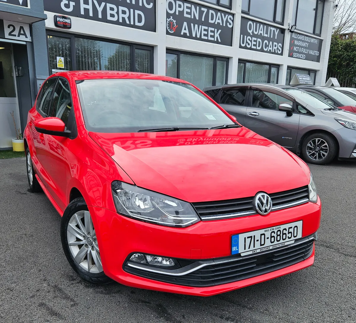 Volkswagen Polo 2017 Petrol Automatic 24K Kms only - Image 2