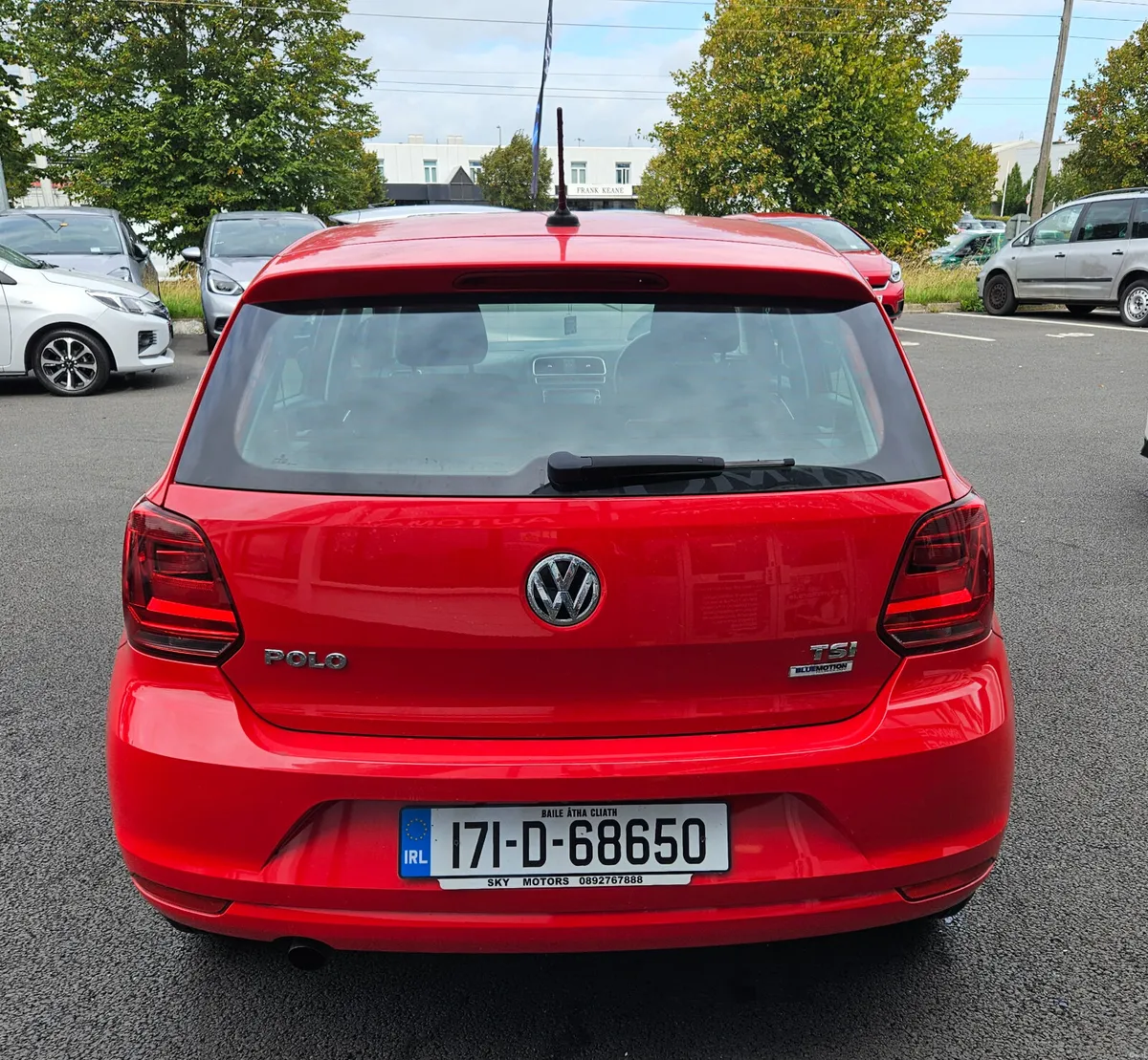 Volkswagen Polo 2017 Petrol Automatic 24K Kms only - Image 6