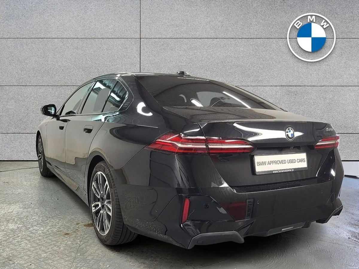 BMW 5-Series 520i M Sport Saloon - Image 2