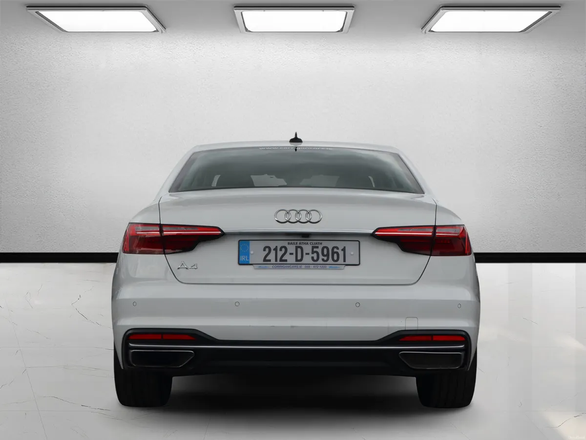 Audi A4 auto white low kms - Image 6
