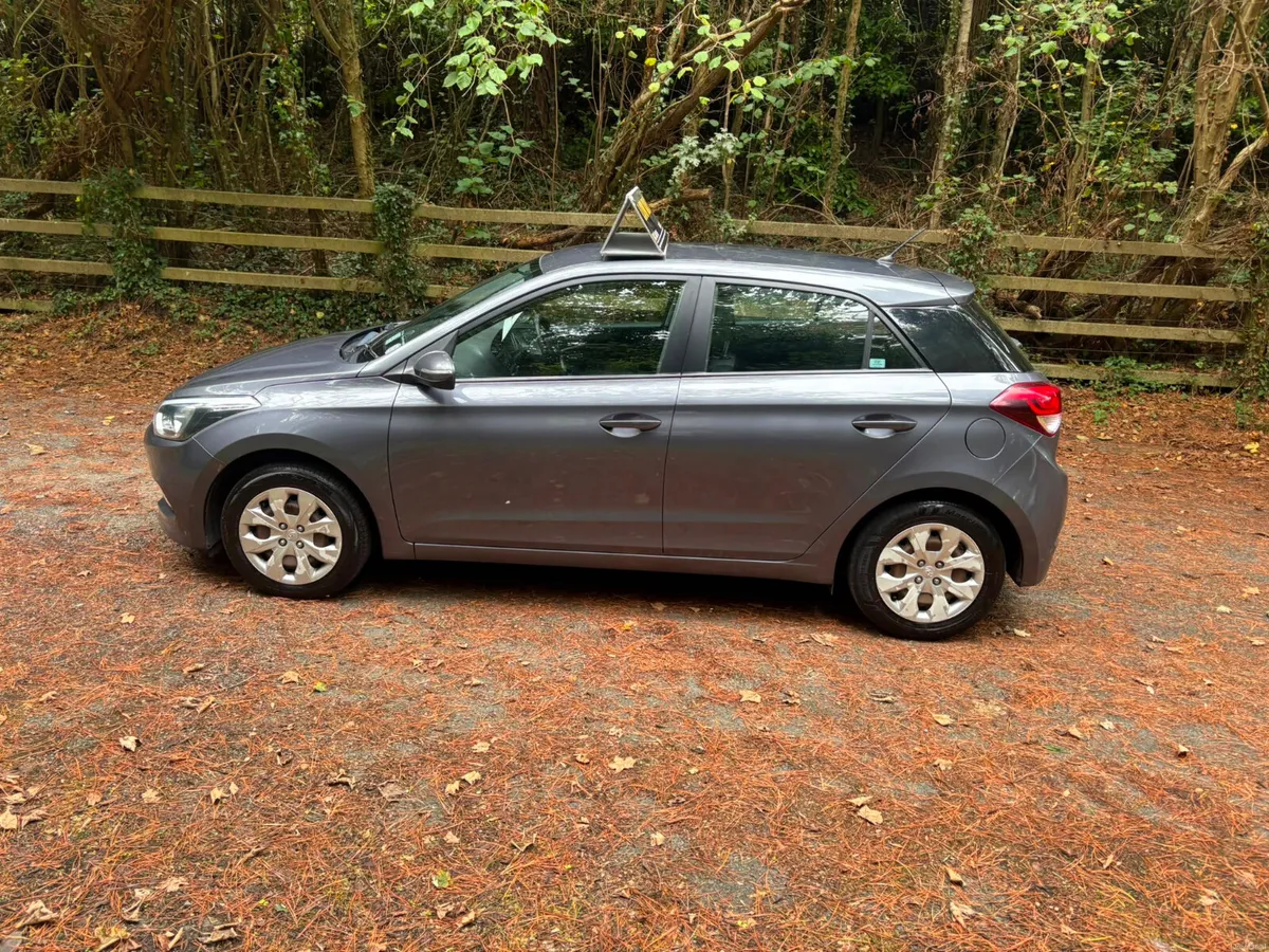 Hyundai i20 2018 - Image 2