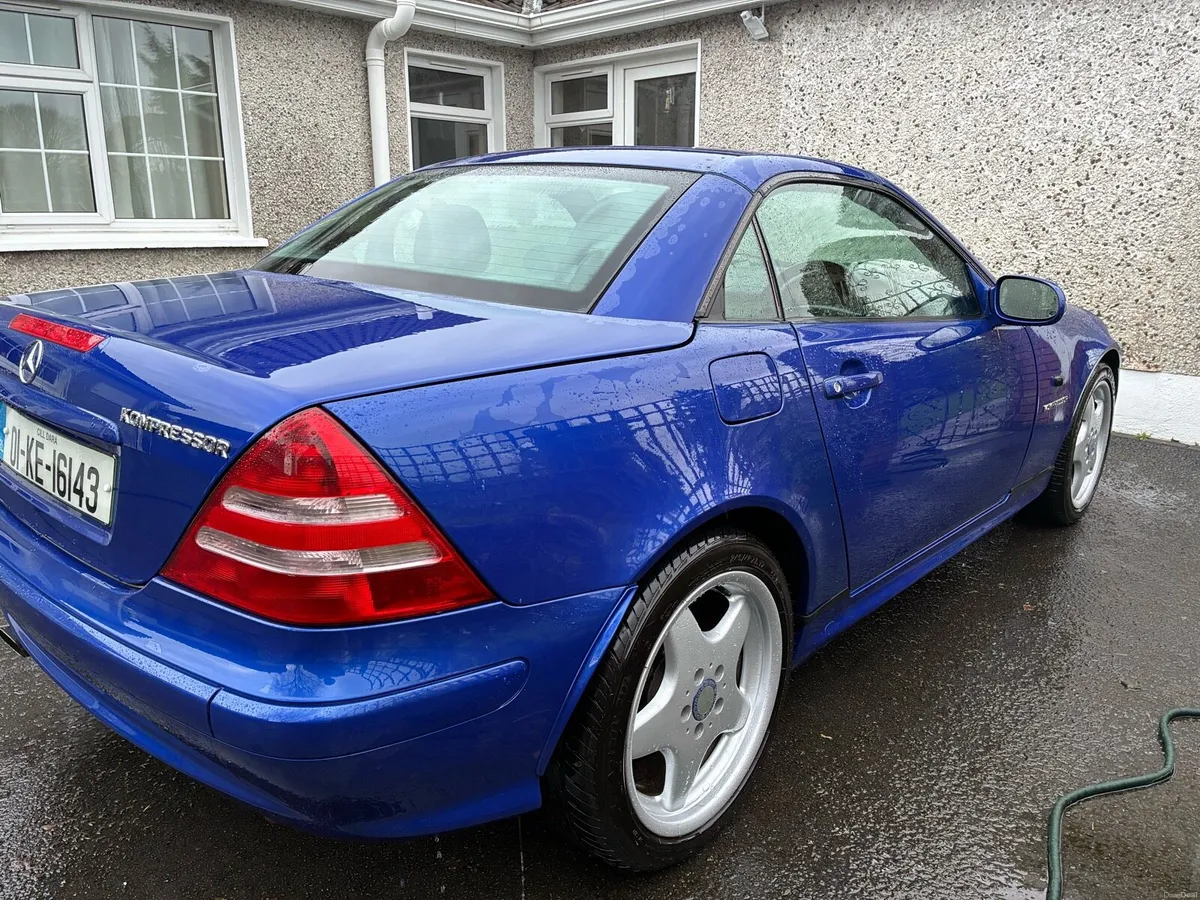 Mercedes SLK - Image 6