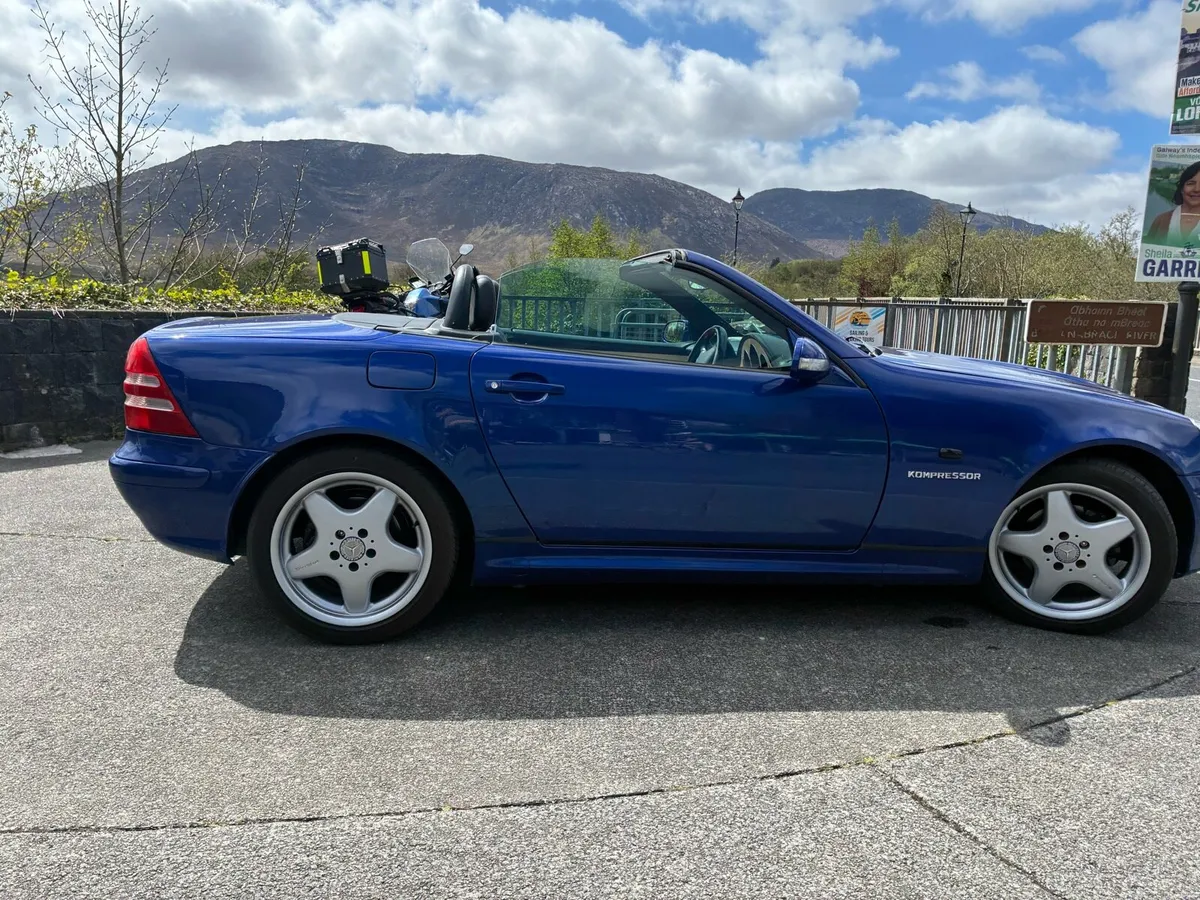Mercedes SLK - Image 2