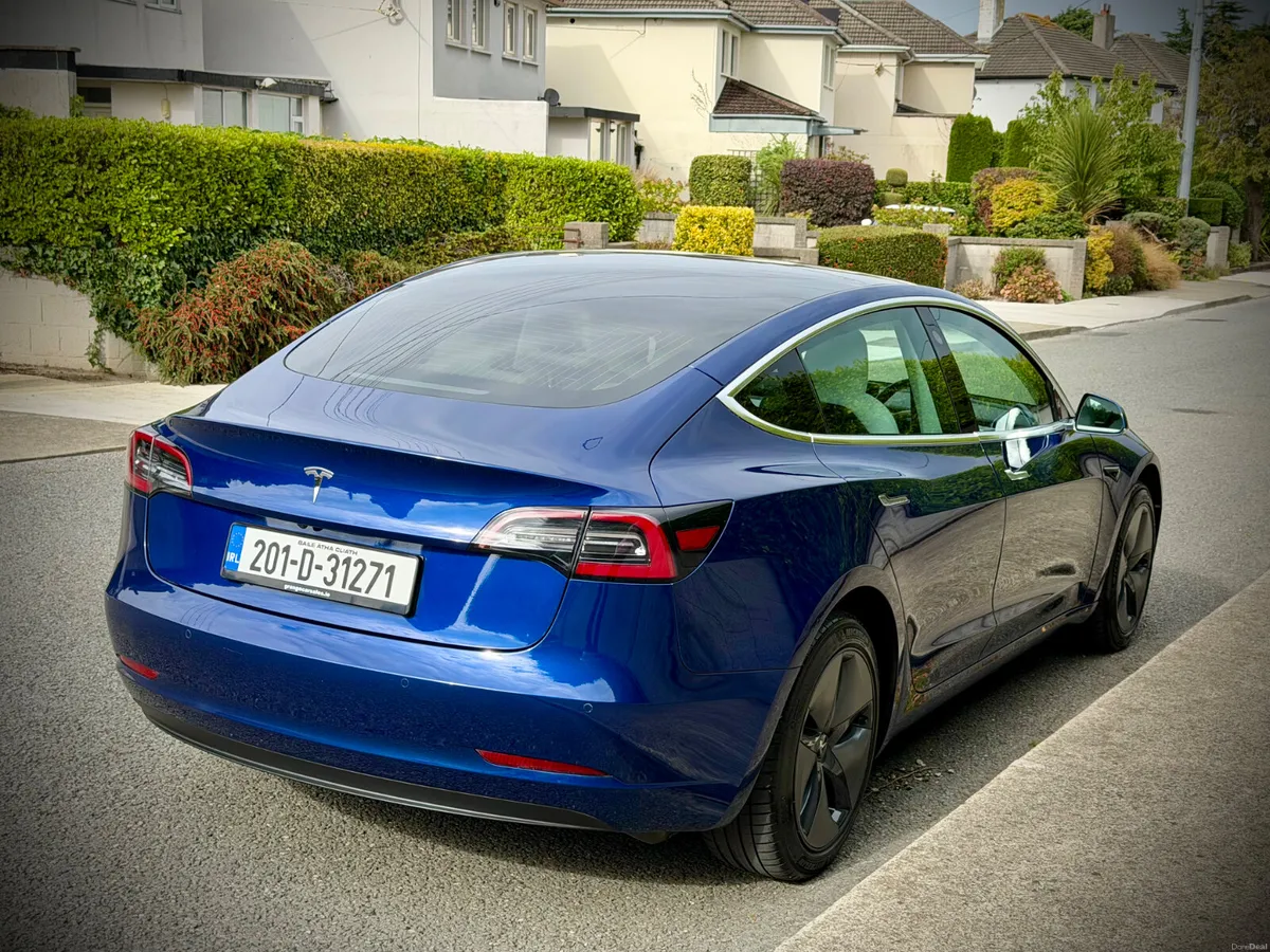 Tesla Model 3 Standard Range Plus | 54 kWh. - Image 6