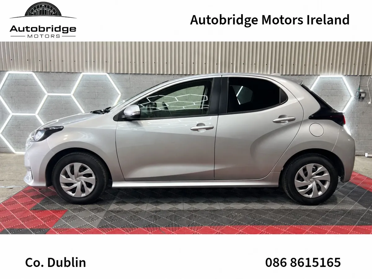 Toyota Yaris 2022 1.5L Hybrid - Image 1