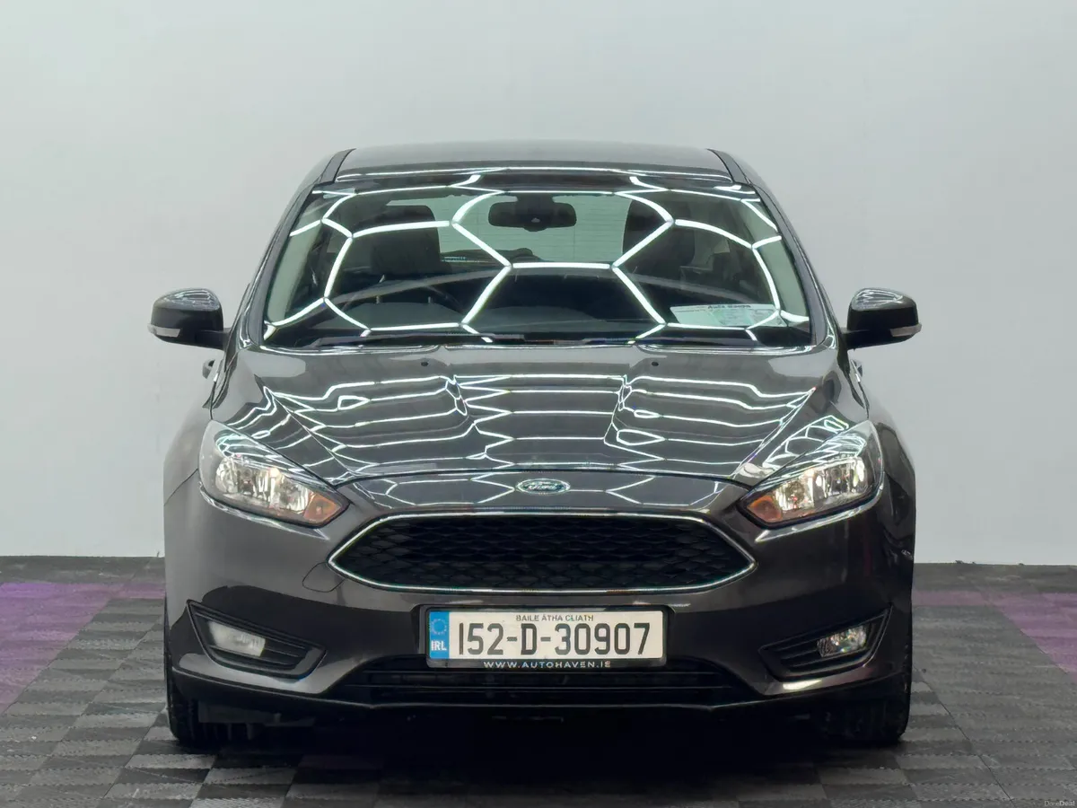 2015 Ford Focus 1.6 P, Automatic, Low kms - Image 2