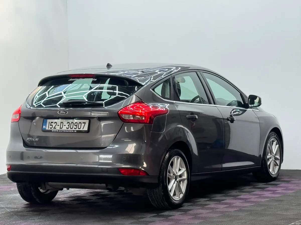 2015 Ford Focus 1.6 P, Automatic, Low kms - Image 6