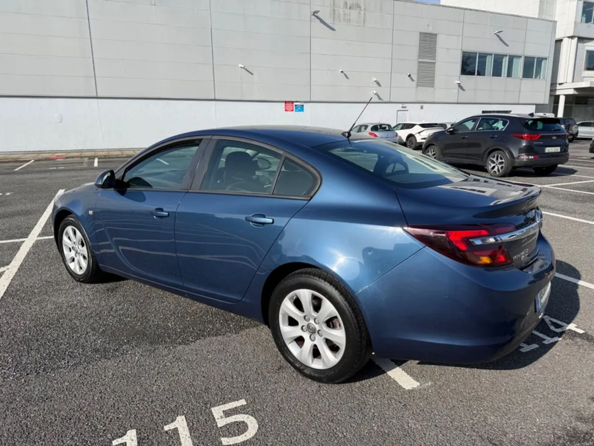 Opel Insignia 1.4 TURBO PETROL, LOW MILEAGE, GREAT - Image 6