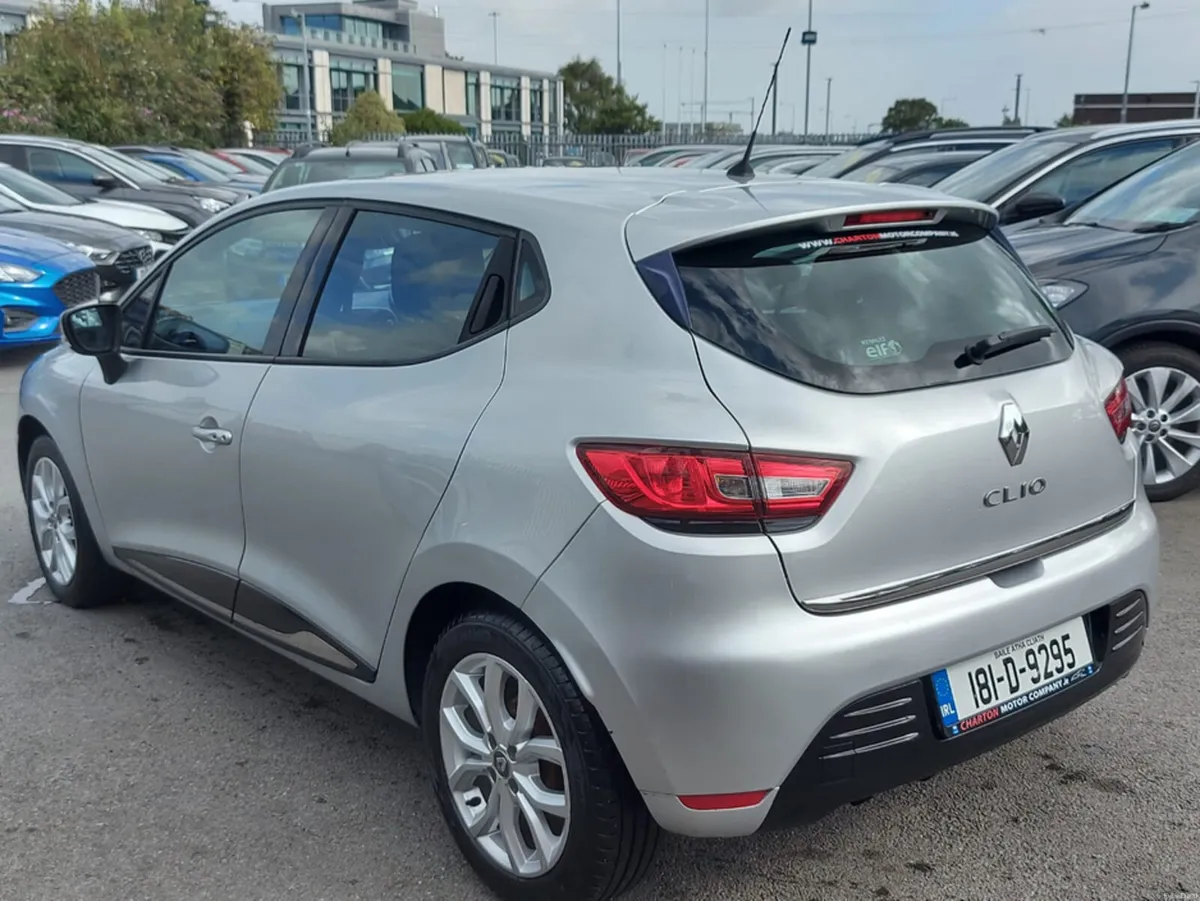 Renault Clio IV DYNAMIQUE NAV 1.2 PETR 4DR - Image 6