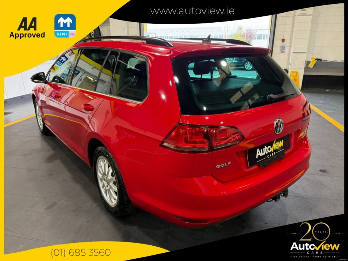Volkswagen Golf GOLF-ESTATE. AA APPROVED // FINANC - Image 6
