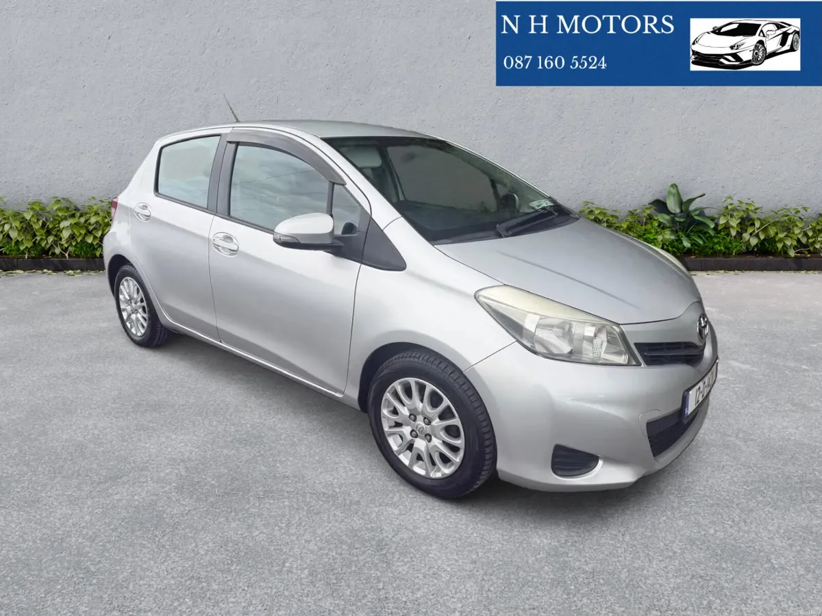 Toyota Yaris 2012 ALLOYS , ONLY 79k/MLS - Image 1