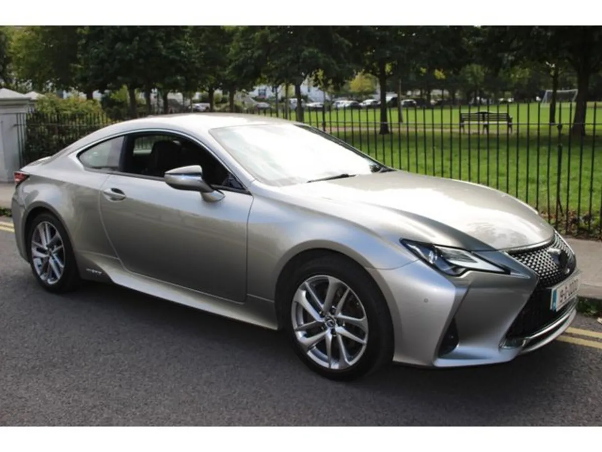 Lexus RC 300H Hybrid Coupe - Image 5